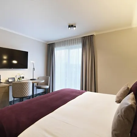 Airport - Der Valk Hotel 4*