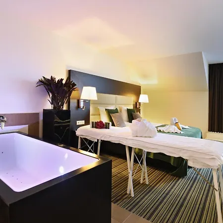 Airport - Der Valk 4* Charleroi