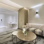 Airport - Der Valk Hotel 4*
