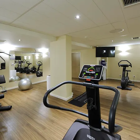 Hotel Airport - Der Valk 4*