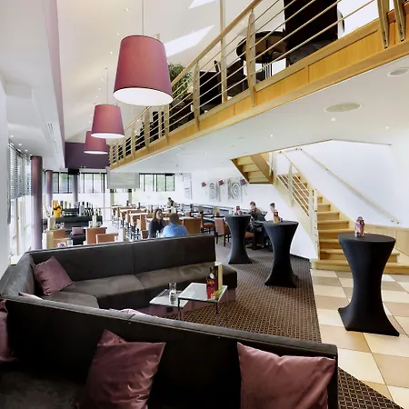 Airport - Der Valk Szálloda Charleroi