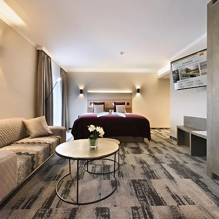 Szálloda Airport - Der Valk 4*