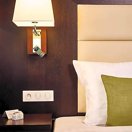 Airport - Der Valk Charleroi
