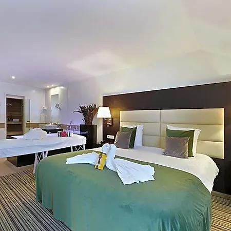 Airport - Der Valk Szálloda 4*