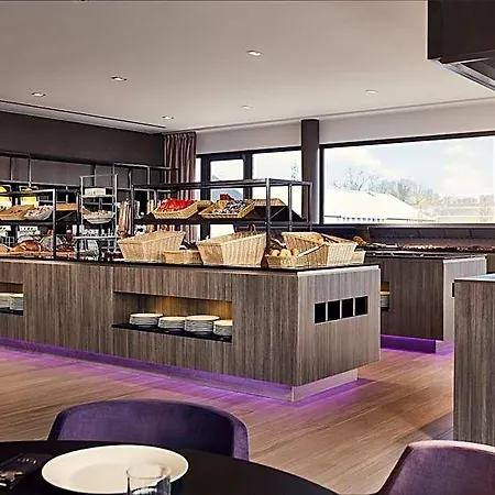 Airport - Der Valk 4*