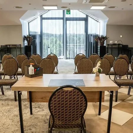 Airport - Der Valk Hotel