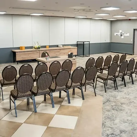 Airport - Der Valk Hotel Charleroi