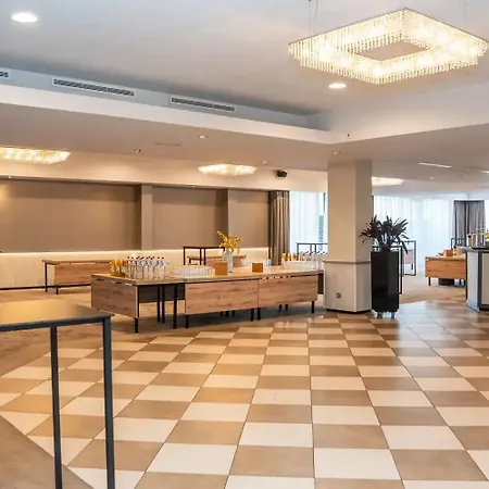 Airport - Der Valk Hotel Charleroi