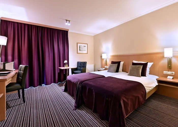 Airport - Der Valk Hotel